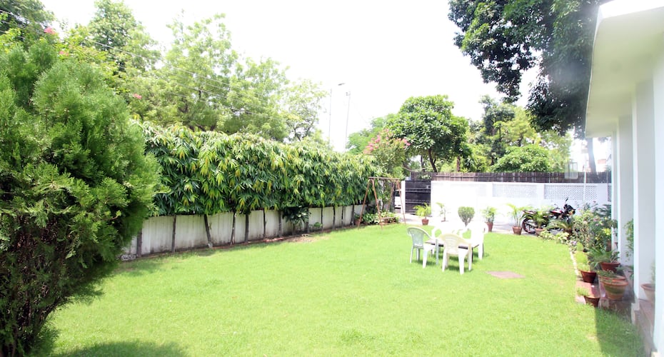 TG Stays Nizamuddin East, New Delhi 3
